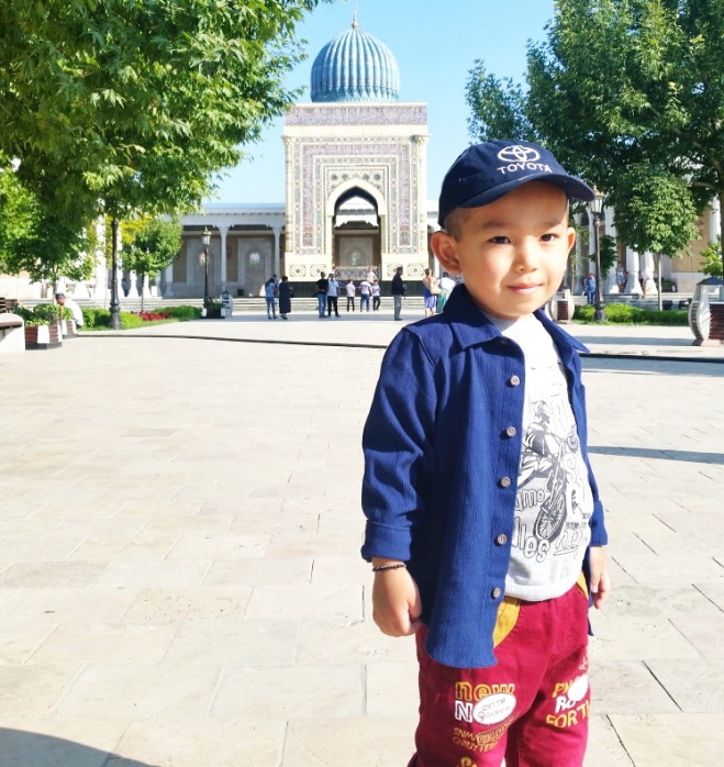 Бобур Нормуродов