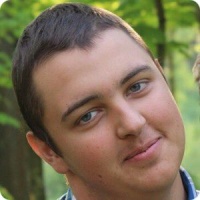 Максим Колосов