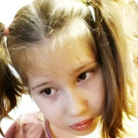 Кресло для Вики Шамаевой